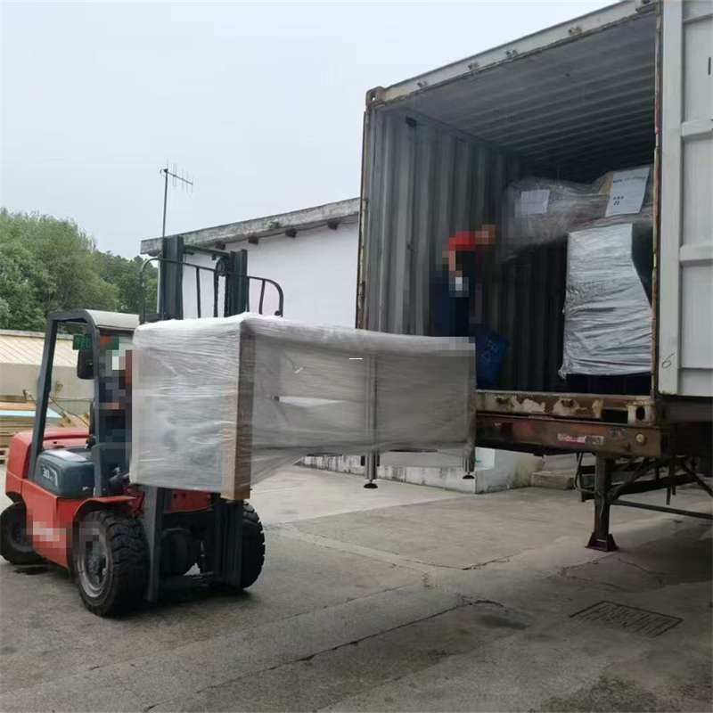 昌洒镇若尔盖县物流专线运输的精彩之旅